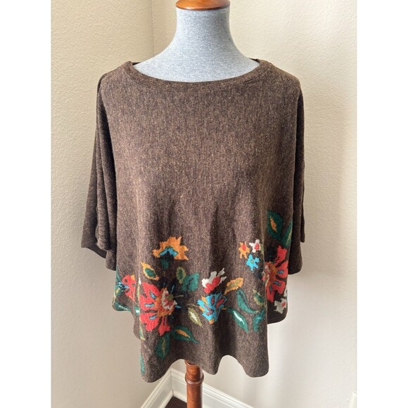 OB2-12 Size S/M Brown Floral Print Knit Poncho Sweater -NWT - Picture 1 of 7